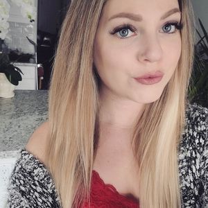 Meet your Posher, Ellen